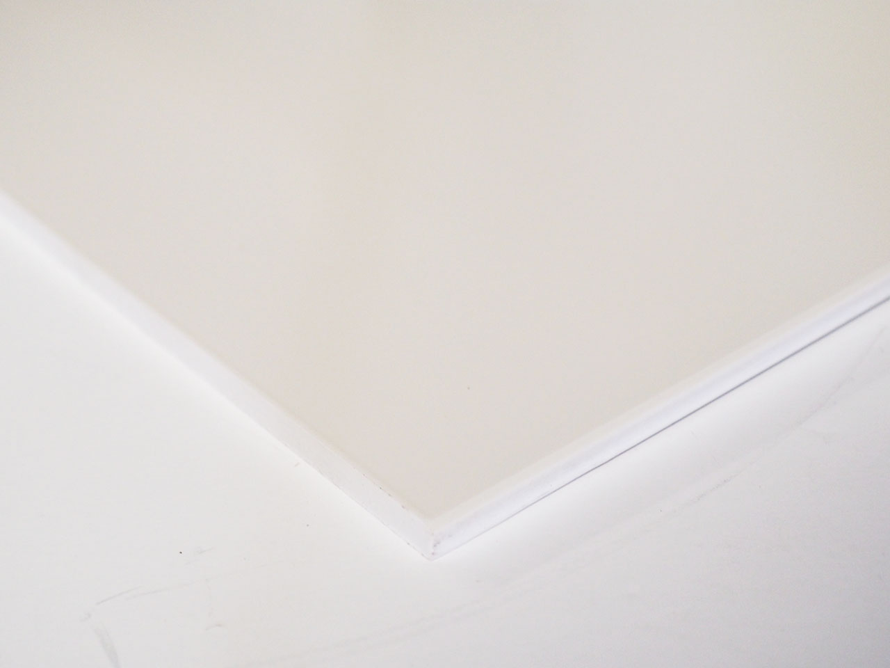 Abs choc lisse blanc